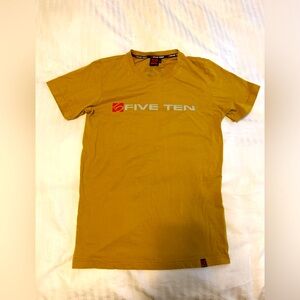 FiveTen size small unisex